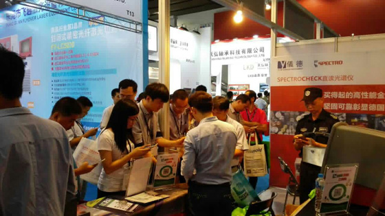 儀德公司展會中 儀德公司展會中